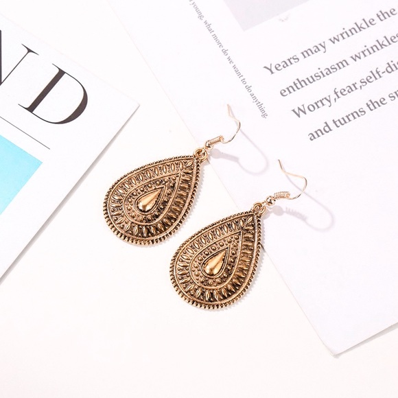 2/$20! Gold Boho Teardrop Earrings - Picture 2 of 7